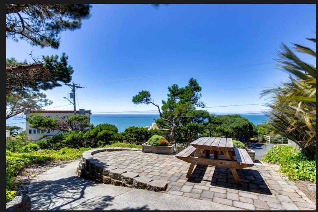 Condo By The Sea Lincoln City Kültér fotó